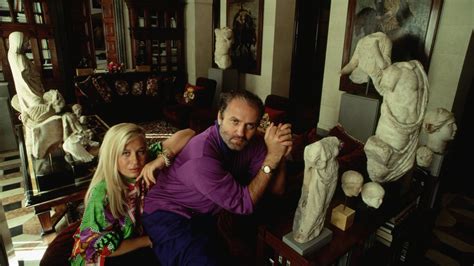 chiama azzato gianni versace|gianni versace death.